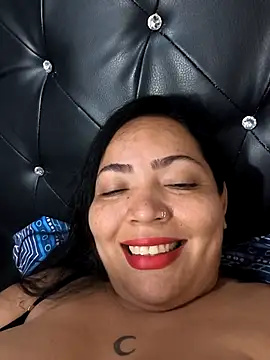 NIKOLE1301 online show from December 2025 09:55:01 PM