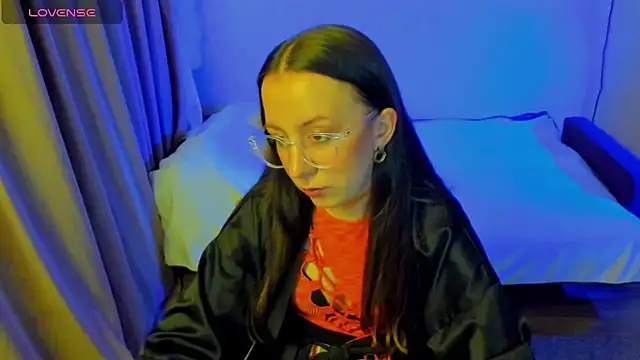 CurlySteph online show from May 2026 07:42:01 PM
