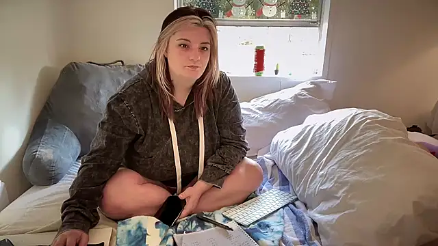 magicsparkles online show from January 2025 02:11:01 PM