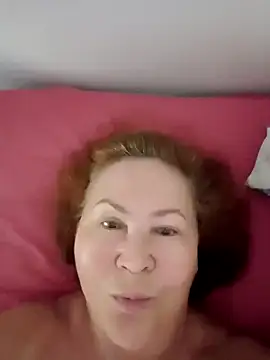 Hottie-Mom online show from September 2025 07:52:02 AM