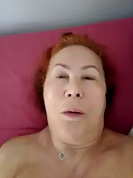 Hottie-Mom online show from October 2025 07:20:02 AM