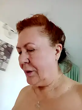Hottie-Mom online show from April 2026 06:31:02 AM