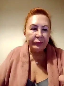 Hottie-Mom online show from April 2026 07:53:02 PM