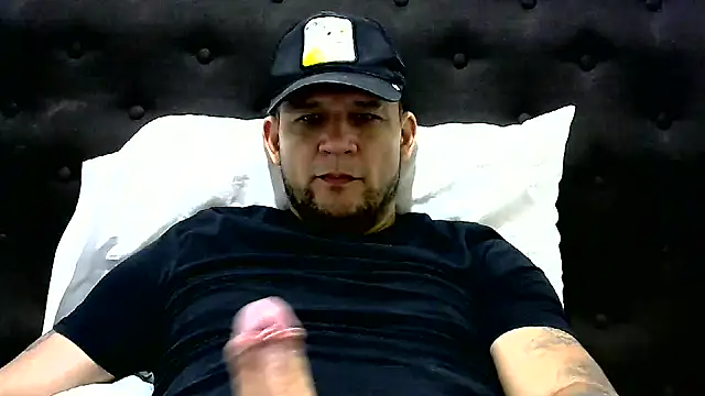 altenori112 online show from February 2025 04:07:01 PM