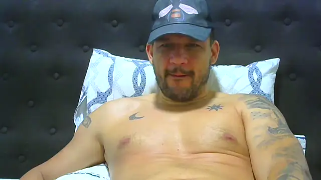 altenori112 online show from November 2025 12:43:01 AM