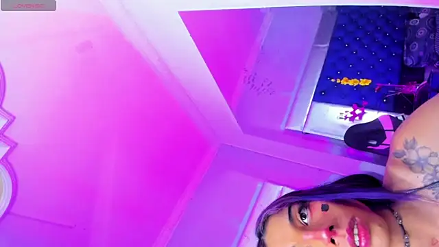 Sammybitchx online show from July 2026 07:22:02 PM