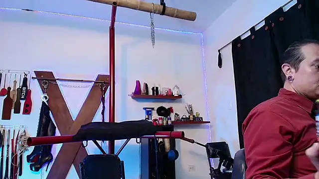 Snapshot of boy_n_girl chatting on February 2025 09:16:01 AM boy n girl online show from February 2025 09:16:01 AM