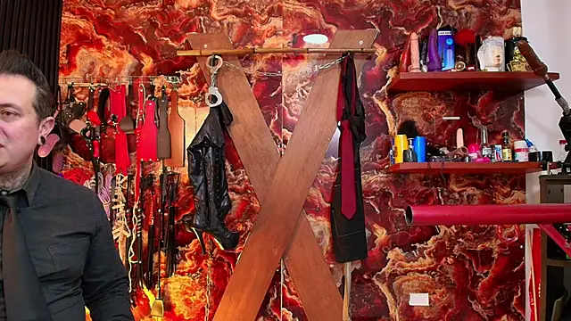 Snapshot of boy_n_girl chatting on October 2025 09:43:02 AM boy n girl online show from October 2025 09:43:02 AM