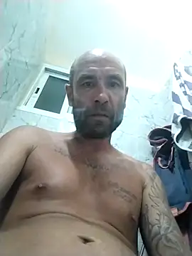 Snapshot of Kamil351 chatting on October 2025 05:31:01 PM Kamil351 online show from October 2025 05:31:01 PM