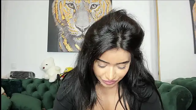 AnnaKarin online show from February 2025 11:00:02 PM