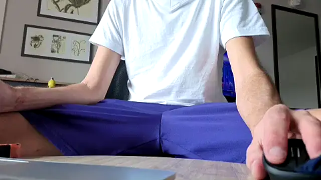 Snapshot of smokenstrokex chatting on January 2025 06:21:01 PM smokenstrokex online show from January 2025 06:21:01 PM