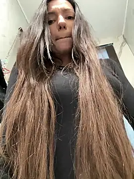  MiaQueen  online show from February 2026 11:26:01 PM