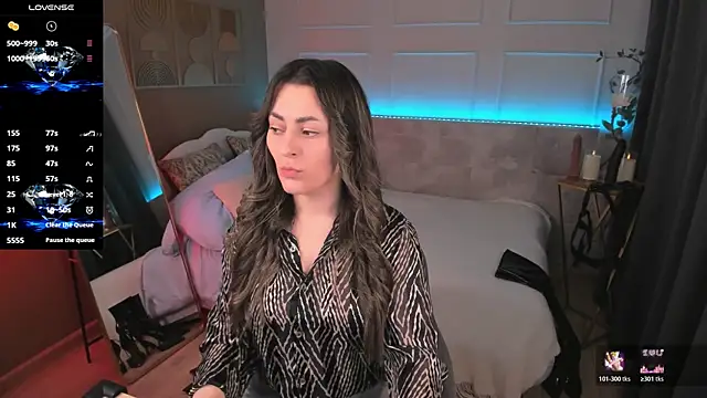 KylieMellow online show from June 2026 05:45:02 AM