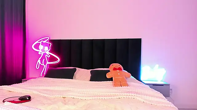 Snapshot of wow_lovie chatting on December 2024 05:39:01 AM wow lovie online show from December 2024 05:39:01 AM