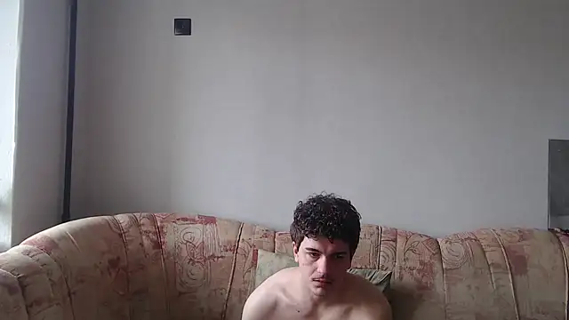 Snapshot of Remy_Miles chatting on February 2025 08:22:02 AM Remy Miles online show from February 2025 08:22:02 AM