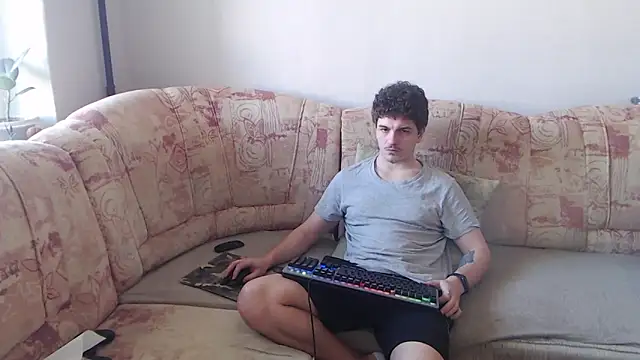 Snapshot of Remy_Miles chatting on February 2025 07:54:02 AM Remy Miles online show from February 2025 07:54:02 AM