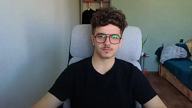 Snapshot of Remy_Miles chatting on January 2026 09:24:02 AM Remy Miles online show from January 2026 09:24:02 AM