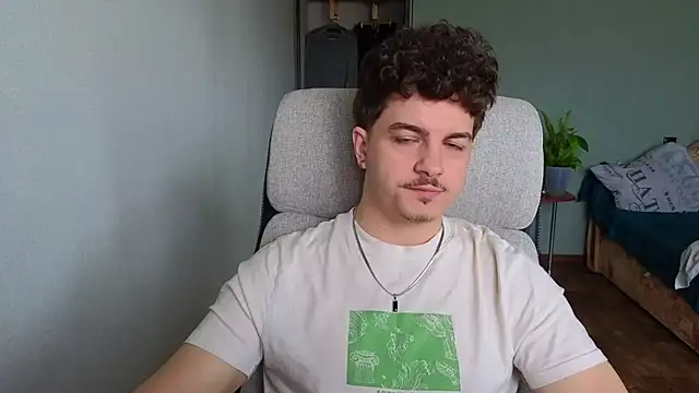 Remy Miles online show from April 2026 05:54:02 AM