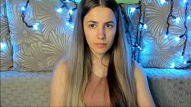 MaggieCake online show from July 2026 02:33:02 AM