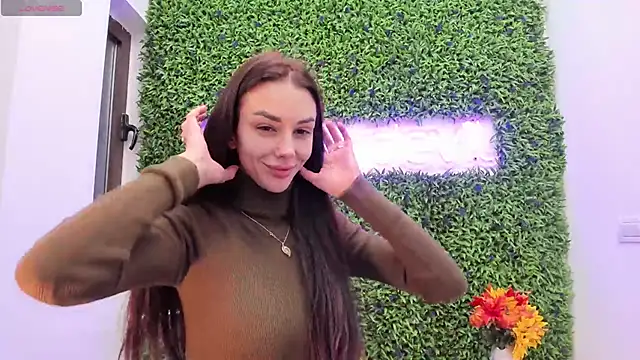 Snapshot of realhotfallingdevil chatting on November 2025 04:33:02 AM realhotfallingdevil online show from November 2025 04:33:02 AM