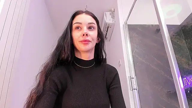 Snapshot of realhotfallingdevil chatting on February 2026 06:21:01 AM realhotfallingdevil online show from February 2026 06:21:01 AM