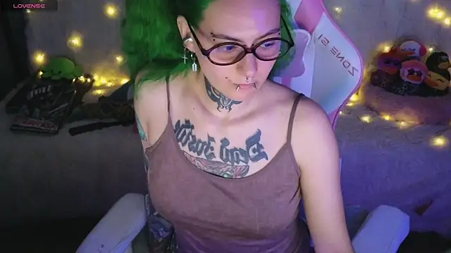 Ginger Stay online show from May 2026 07:59:02 AM