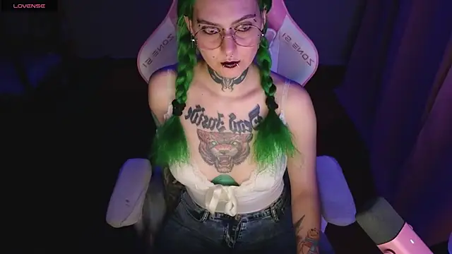 Ginger Stay online show from May 2026 09:33:01 PM