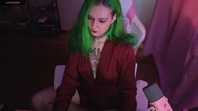 Ginger Stay online show from July 2026 07:06:01 AM