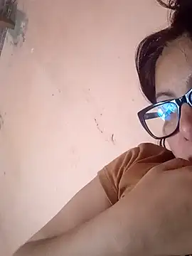 Snapshot of Anypink chatting on November 2025 08:30:01 PM Anypink online show from November 2025 08:30:01 PM