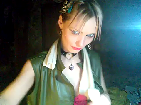 Snapshot of WildMissNiks chatting on December 2024 03:54:02 PM WildMissNiks online show from December 2024 03:54:02 PM