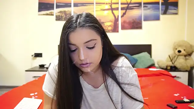 adelline online show from December 2025 09:52:02 PM