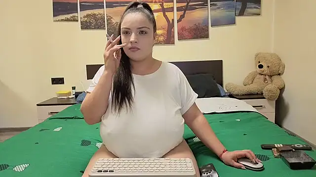 adelline online show from March 2026 09:32:02 PM