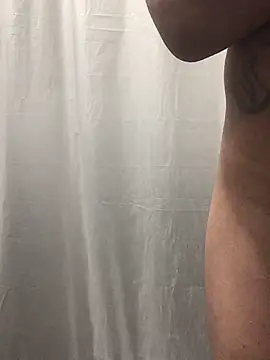 Snapshot of 69RIPsta69 chatting on October 2025 03:27:01 AM 69RIPsta69 online show from October 2025 03:27:01 AM