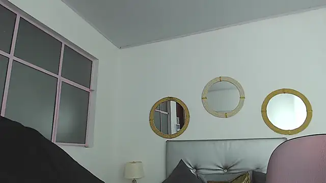 Snapshot of PINK__LOLA1 chatting on February 2025 02:27:02 AM PINK LOLA1 online show from February 2025 02:27:02 AM