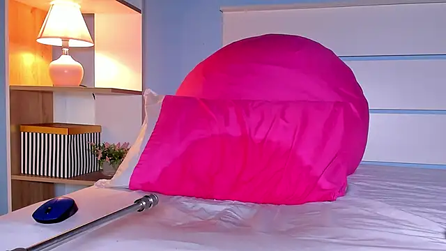 alicialittle online show from January 2025 11:04:02 PM