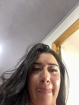 Snapshot of KallyMyller1 chatting on March 2026 07:31:01 PM KallyMyller1 online show from March 2026 07:31:01 PM