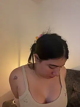 KallyMyller1 online show from May 2026 07:32:02 PM