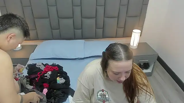 MiaYMolly online show from December 2024 01:30:01 AM