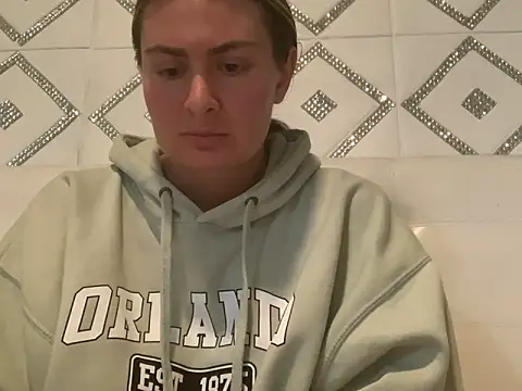 Alyssa rhoades online show from January 2025 07:24:02 AM