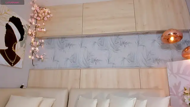 Snapshot of maryevans_ chatting on October 2025 01:02:02 PM maryevans online show from October 2025 01:02:02 PM