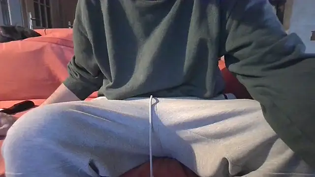 naked bear online show from February 2025 07:59:02 AM