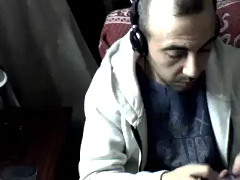 Snapshot of big_heart chatting on January 2025 10:11:02 PM big heart online show from January 2025 10:11:02 PM