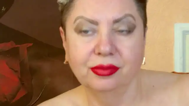 Snapshot of LadyPosh chatting on December 2024 03:29:02 AM LadyPosh online show from December 2024 03:29:02 AM