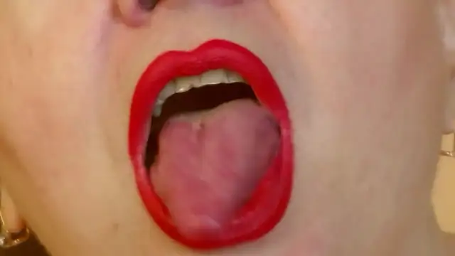 Snapshot of LadyPosh chatting on January 2025 01:16:02 AM LadyPosh online show from January 2025 01:16:02 AM