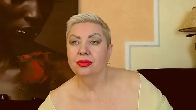 Snapshot of LadyPosh chatting on February 2025 04:54:01 AM LadyPosh online show from February 2025 04:54:01 AM