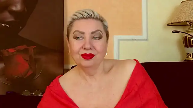 LadyPosh online show from May 2026 07:53:02 PM