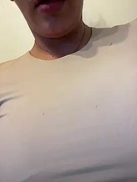 Snapshot of Dirtyfeelin chatting on February 2025 02:37:01 PM Dirtyfeelin online show from February 2025 02:37:01 PM