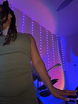 thebrattygoddess online show from July 2026 08:15:02 PM