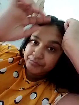 Snapshot of Indianbloom- chatting on December 2025 10:42:01 AM Indianbloom- online show from December 2025 10:42:01 AM