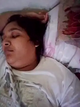 Snapshot of Indianbloom- chatting on December 2025 07:24:01 AM Indianbloom- online show from December 2025 07:24:01 AM